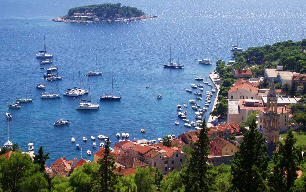 Ferries Split: Info Portuária e Guia de Viagem